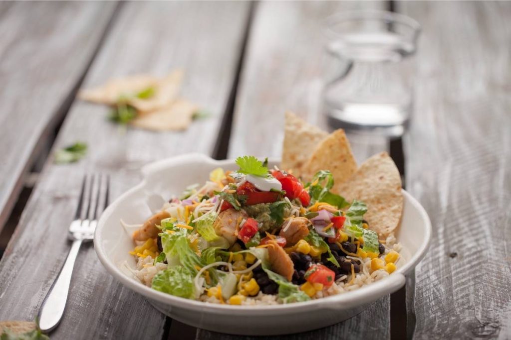 Are Chipotle Bowls Microwavable? Yes, Sure & Here's How