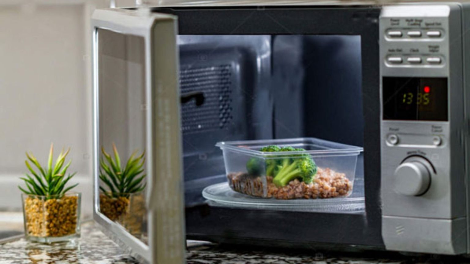 Can You Microwave Tupperware? You Might Be Surprised!