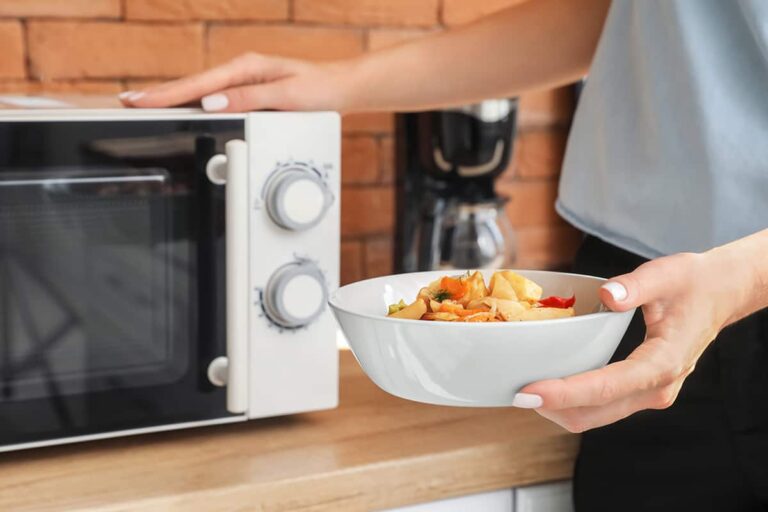 Are Paper Bowls Microwave Safe? The Truth About Microwave Safety!
